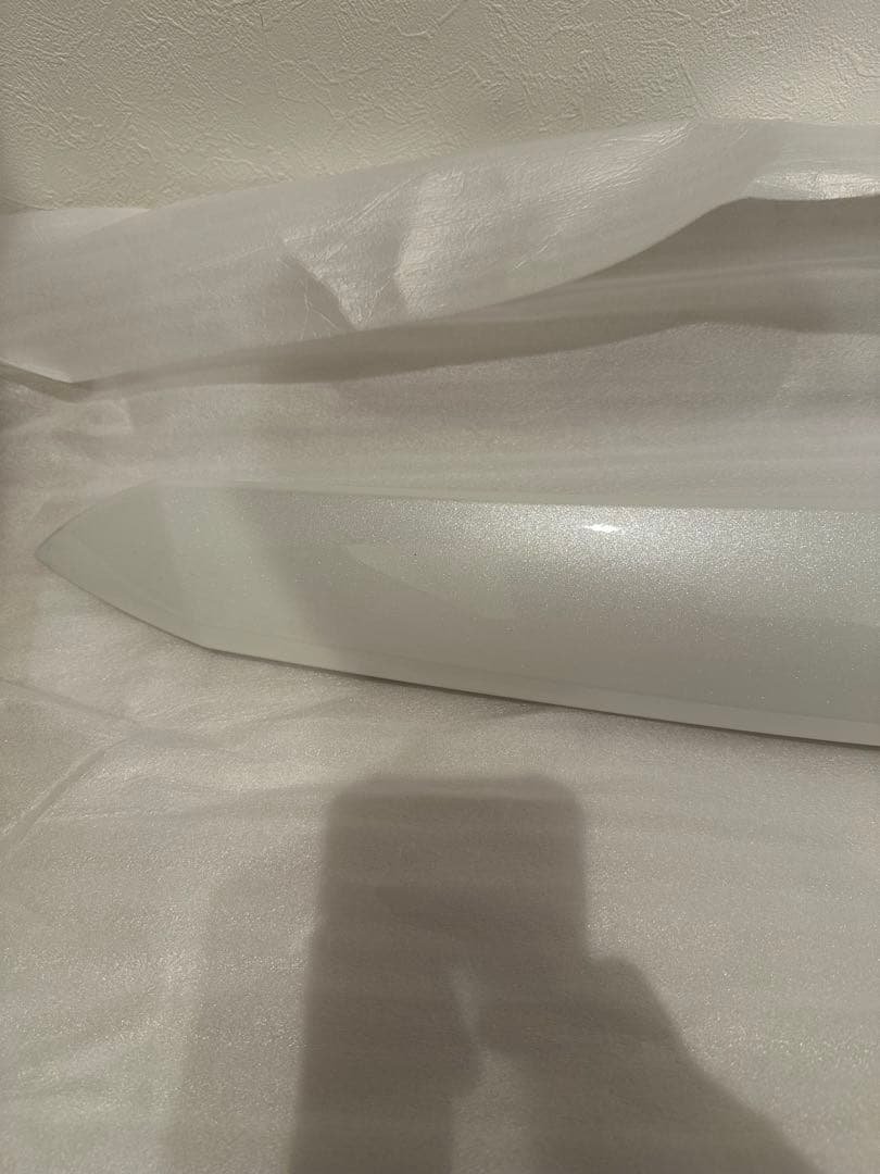 トヨタ 30アルファード　純正　フードトップモール　 ホワイトパール