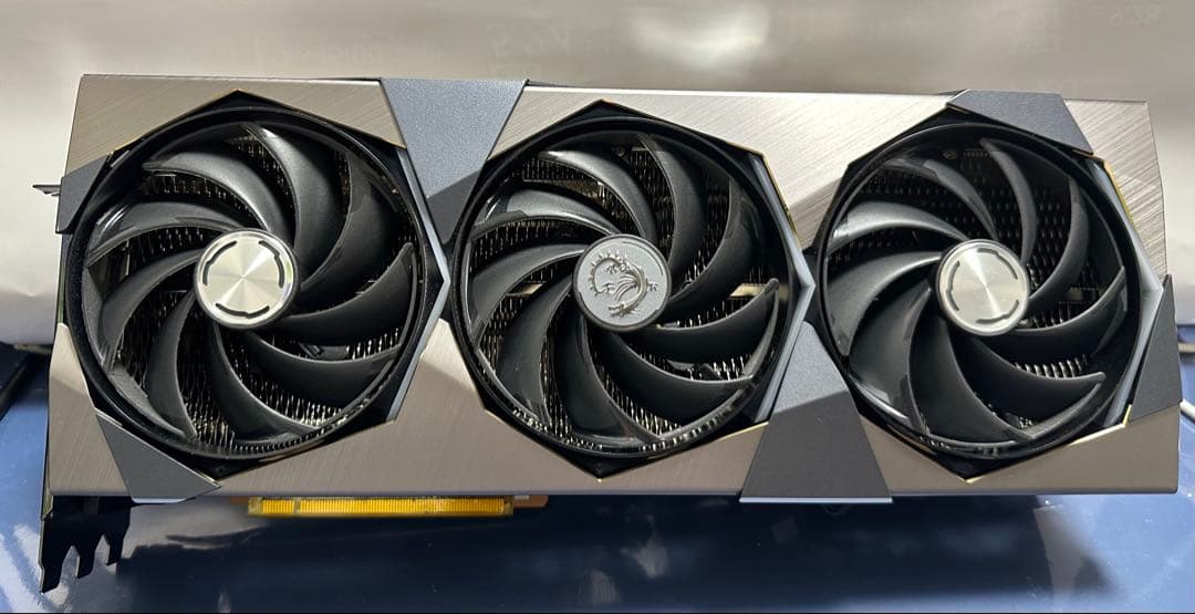 MSI GeForce RTX 4090 SUPRIM X（コア・メモなし)