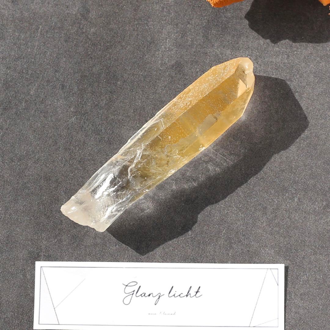 ゴールデンヒーラー クォーツ 原石 水晶 鉱物 希少石 天然石