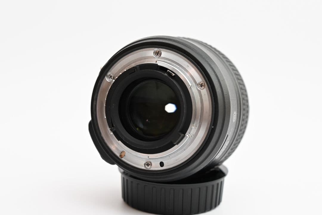 極上品 単焦点レンズ AF-S NIKKOR 50mm f/1.8G ②
