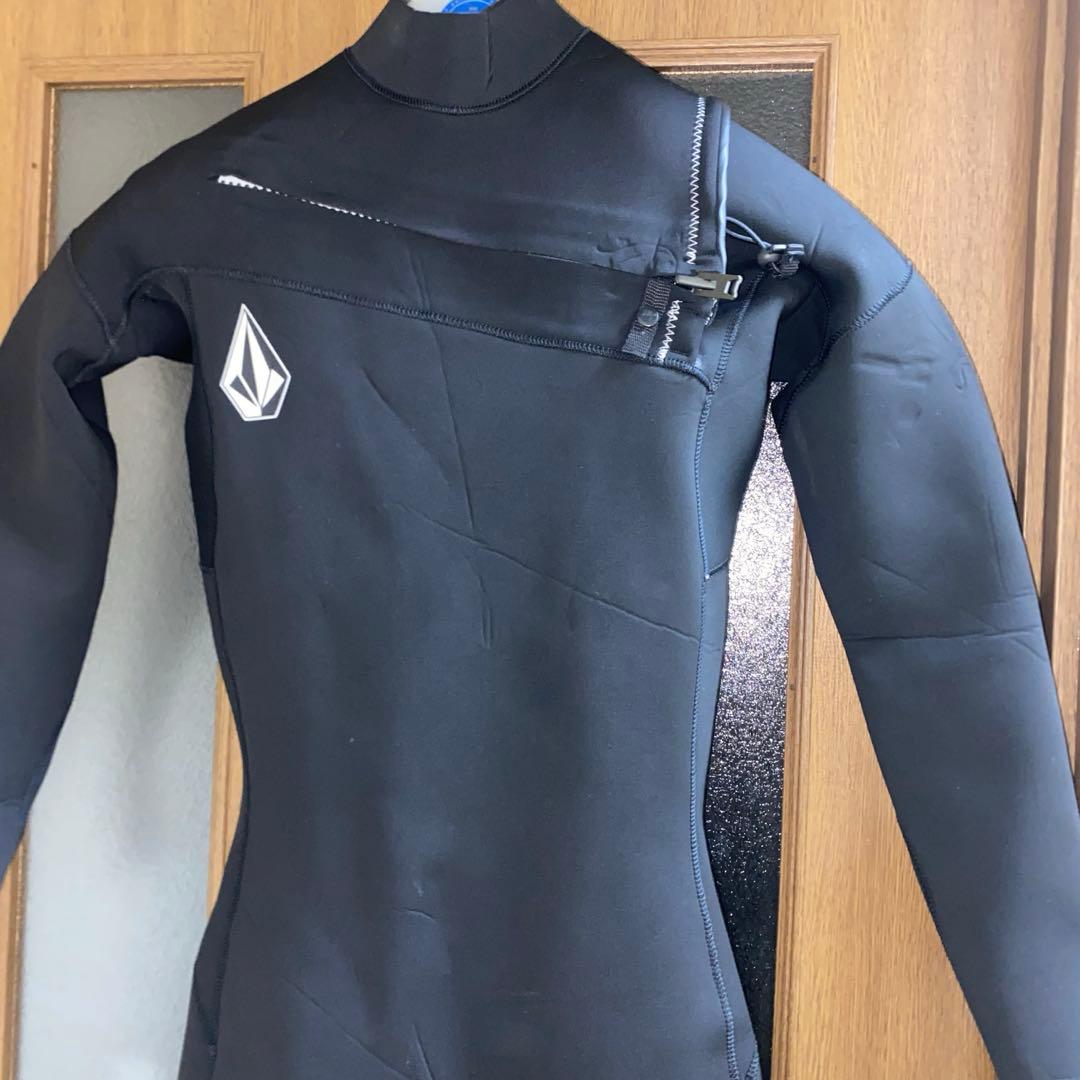 使用1回ボルコムVOLCOMロンスプ　Lサイズ チェストジップ