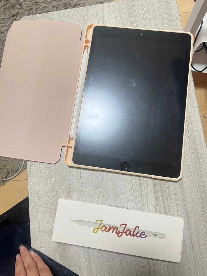 Pad（第8世代）ケースペン保護フィルム付き