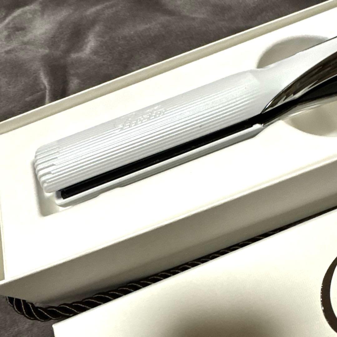 Refa リファ　ストレートアイロン