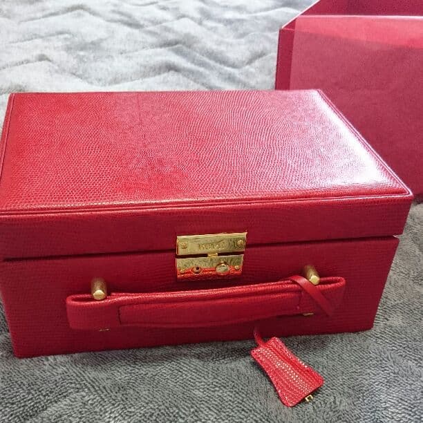 ジュエリーボックス