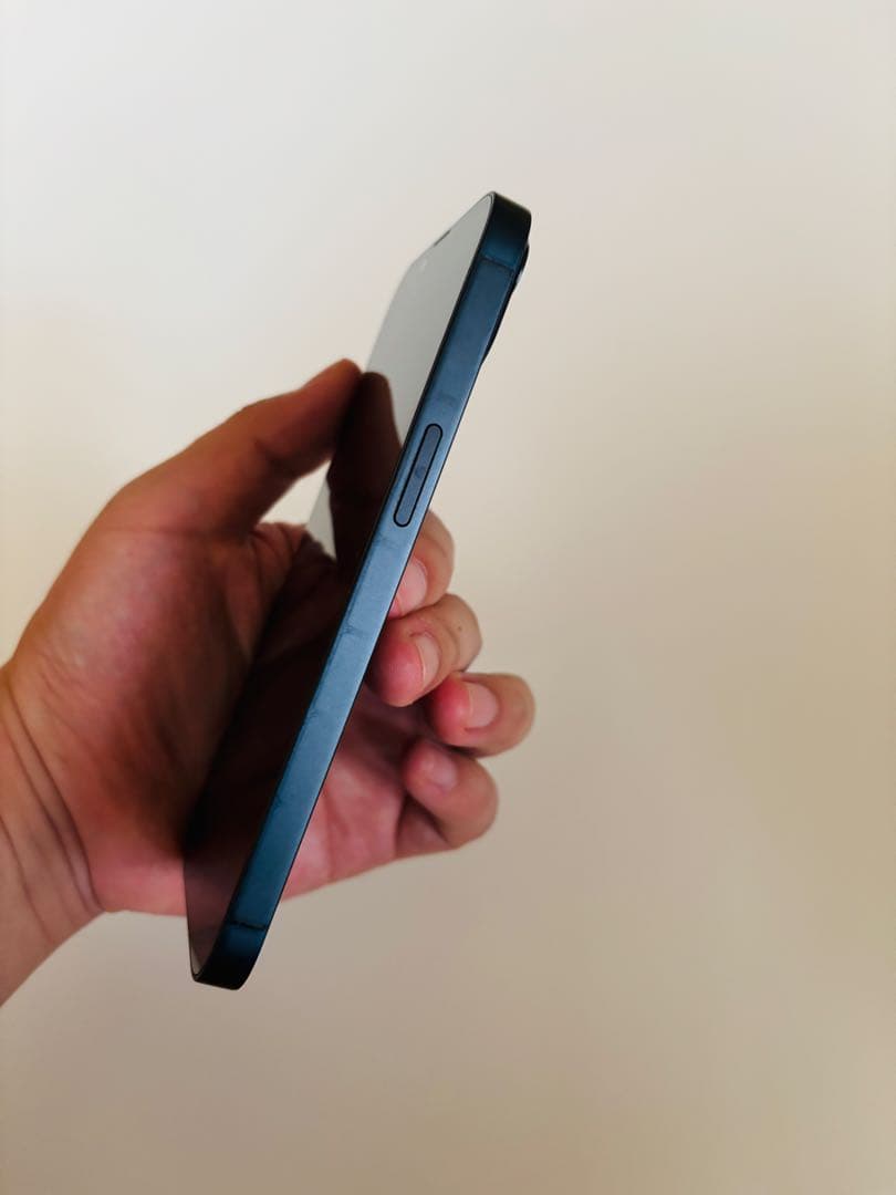 【美品！箱・付属品付き】 iPhone 13 128GB本体　即購入OK！