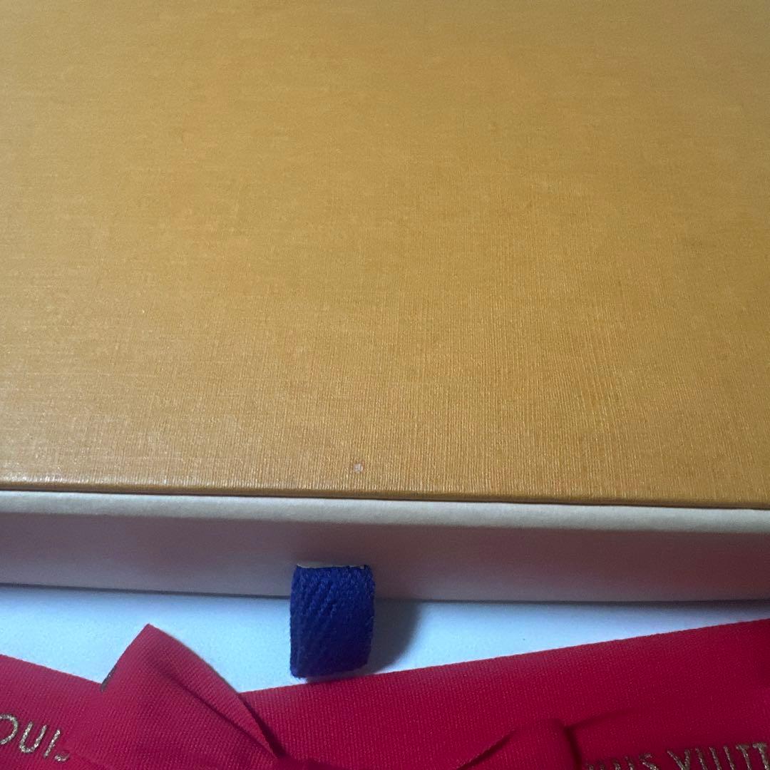 ルイヴィトン　iPhone14Pro ケース　手帳型　フォリオ