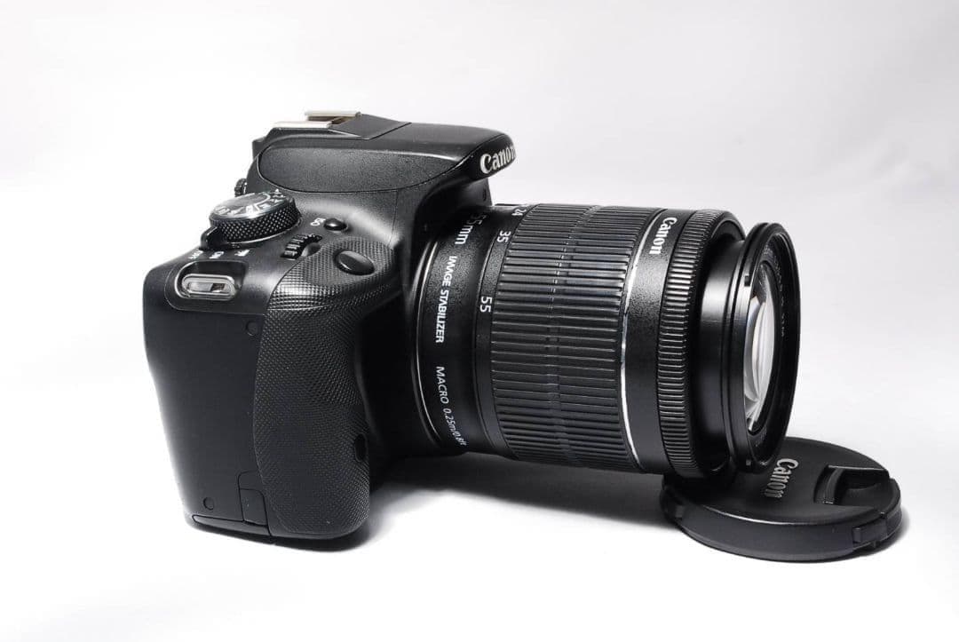 ♥超軽量・簡単操作♥キャノン Kiss X7一眼レフカメラ☆バッグ付き！