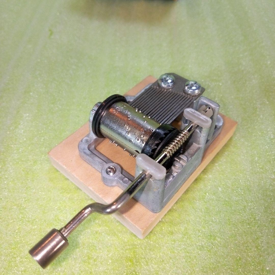 オルゴール　ミュージックボックス　music box　手回し　手動　レア　希少
