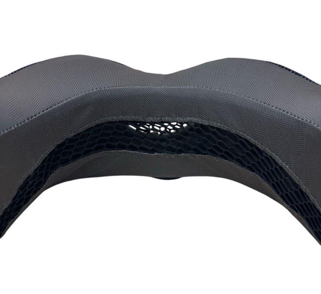 きんちゃん　ネックピロー中古　Cabeau