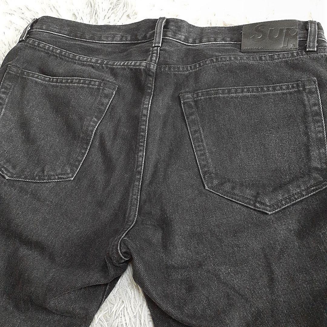 ３４　SUPREME デニム　ズボン　ジーンズ