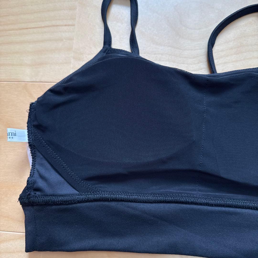 emmi エミ　ヨガウェア　上下セット　ブラトップ　フラワーレギンス　S 新品