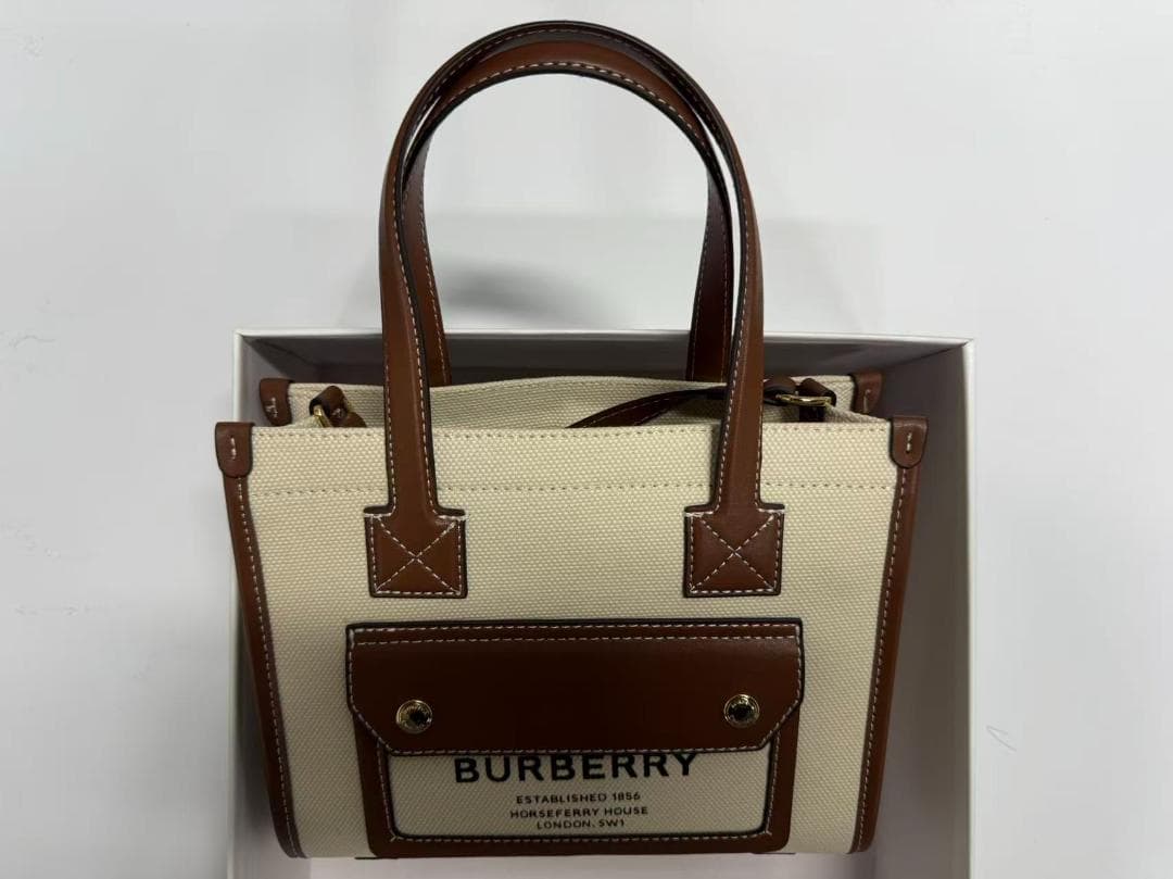 BURBERRY アイボリー ブラウン ハンドバッグ