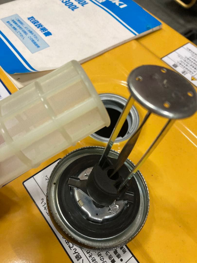 SUZUKI GENERATOR SV2300L ガソリンエンジン 発電機