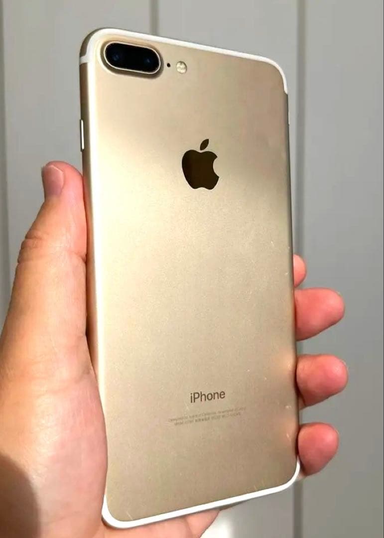 【SIMフリーDE残責制限無】iPhone7 Plus 32GB GOLD