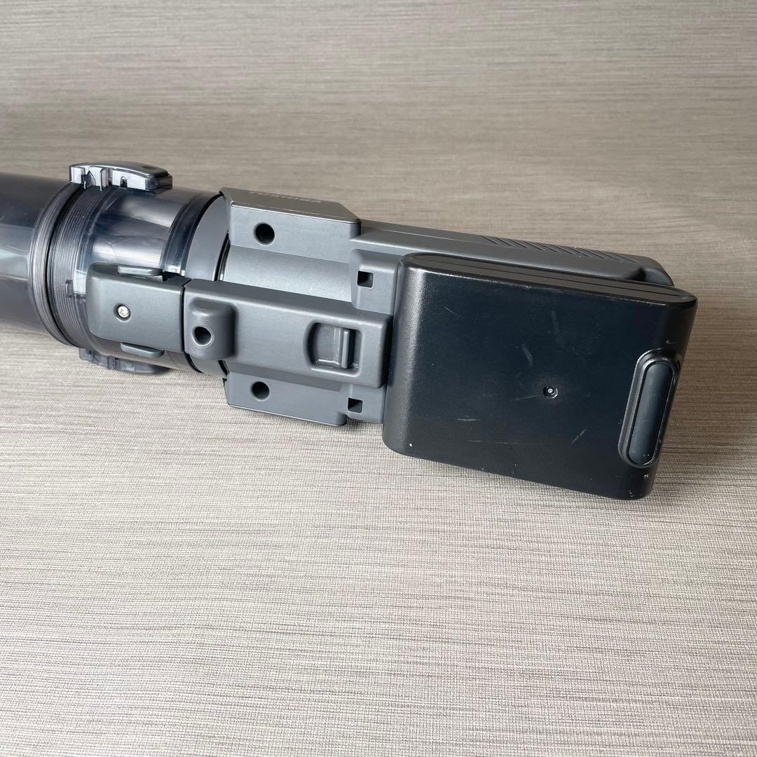 美品✨東芝 TOSHIBA コードレスクリーナー VC-CLX72-H 送料無料