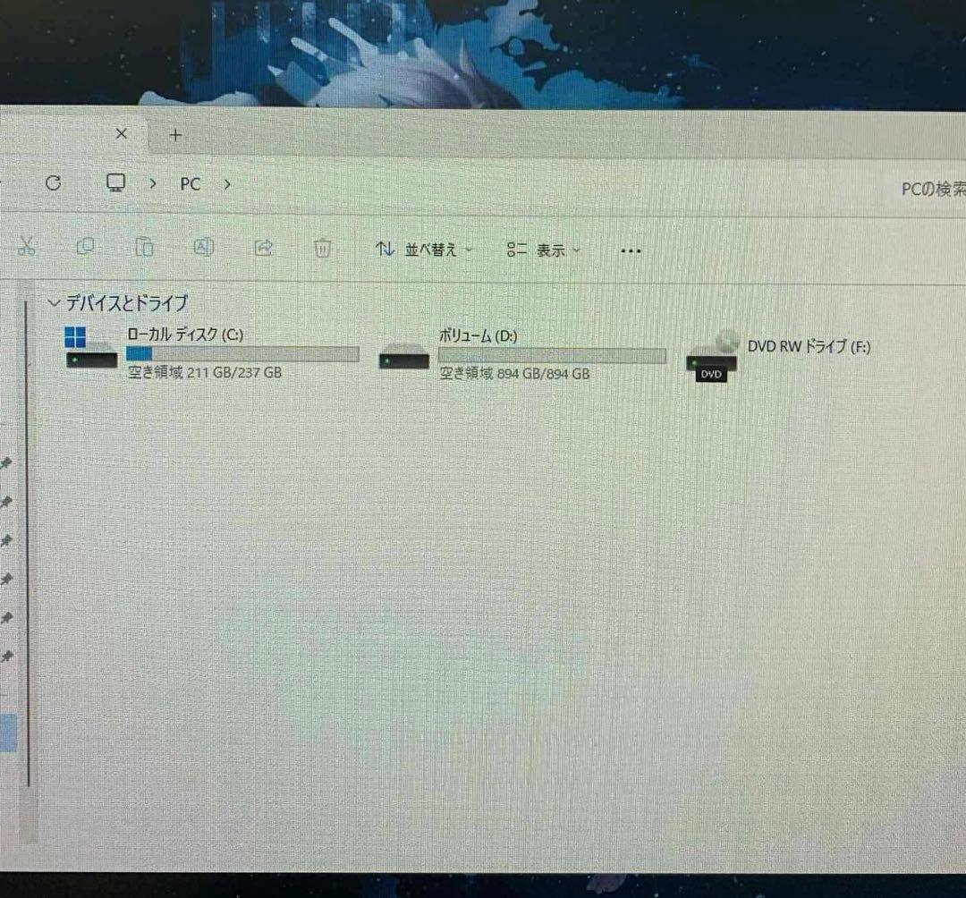 ASUS Xeon E-2146G 16GB 256Gb HDD1TB モニター