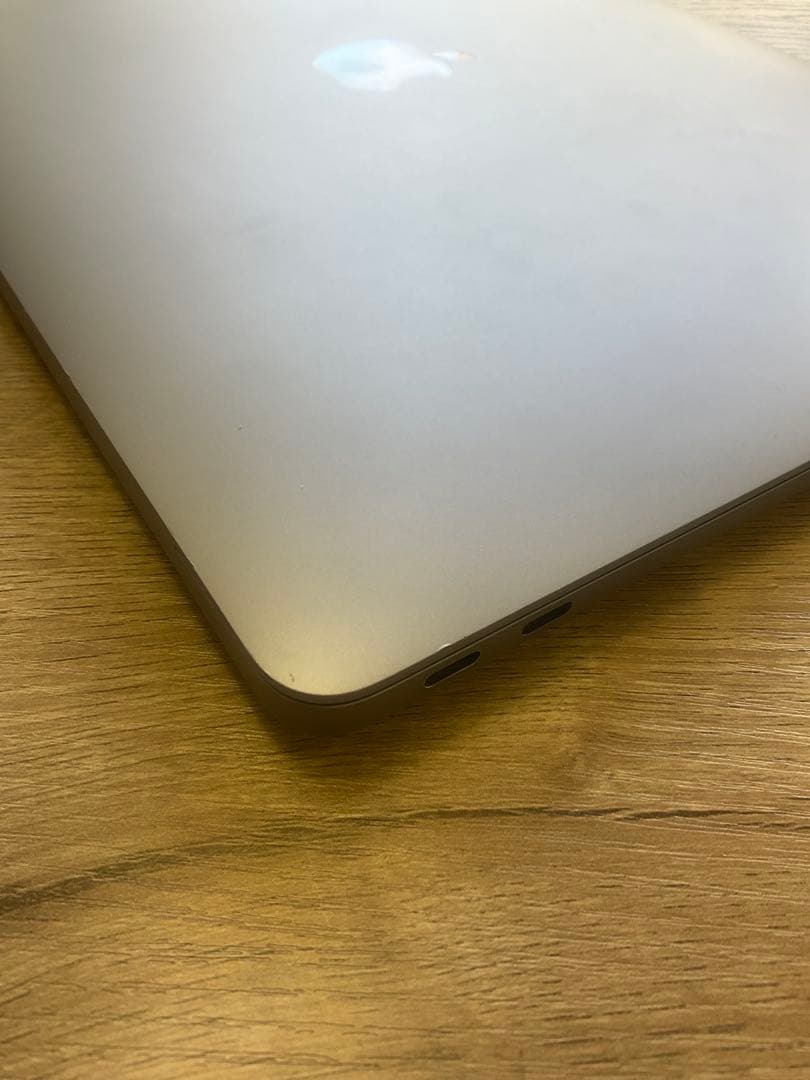 MacBook Air スペースグレイ / MVFJ2J/A 【超美品】