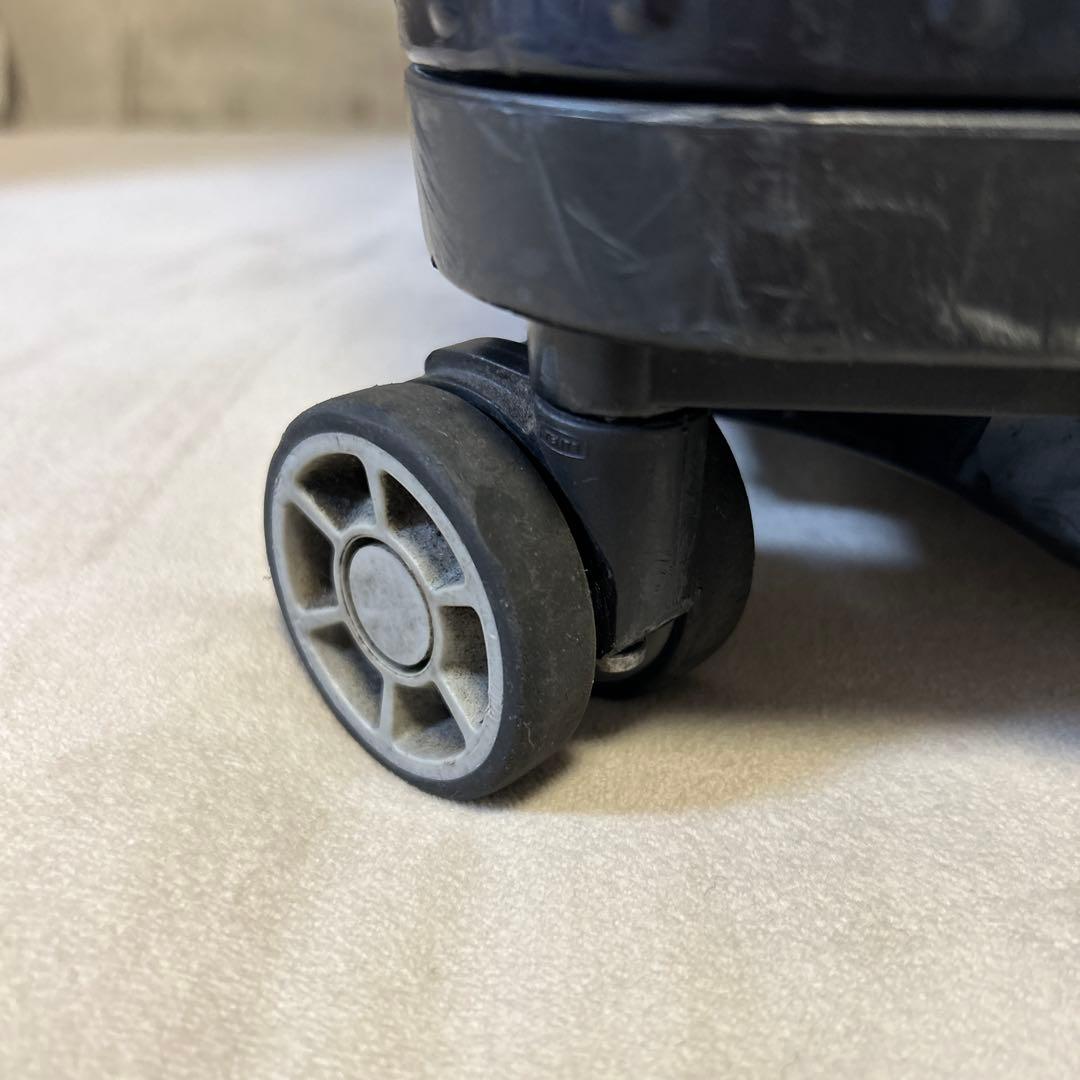 リモワ　サルサエアー　スーツケース