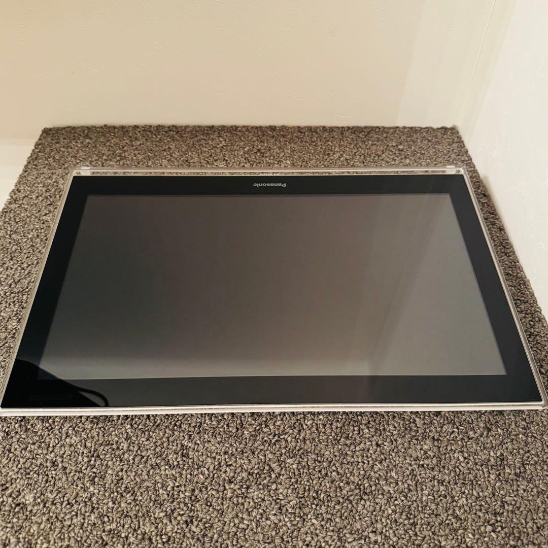 【美品】Panasonic 防水ポータブルTV VIERA UN-JD15T3