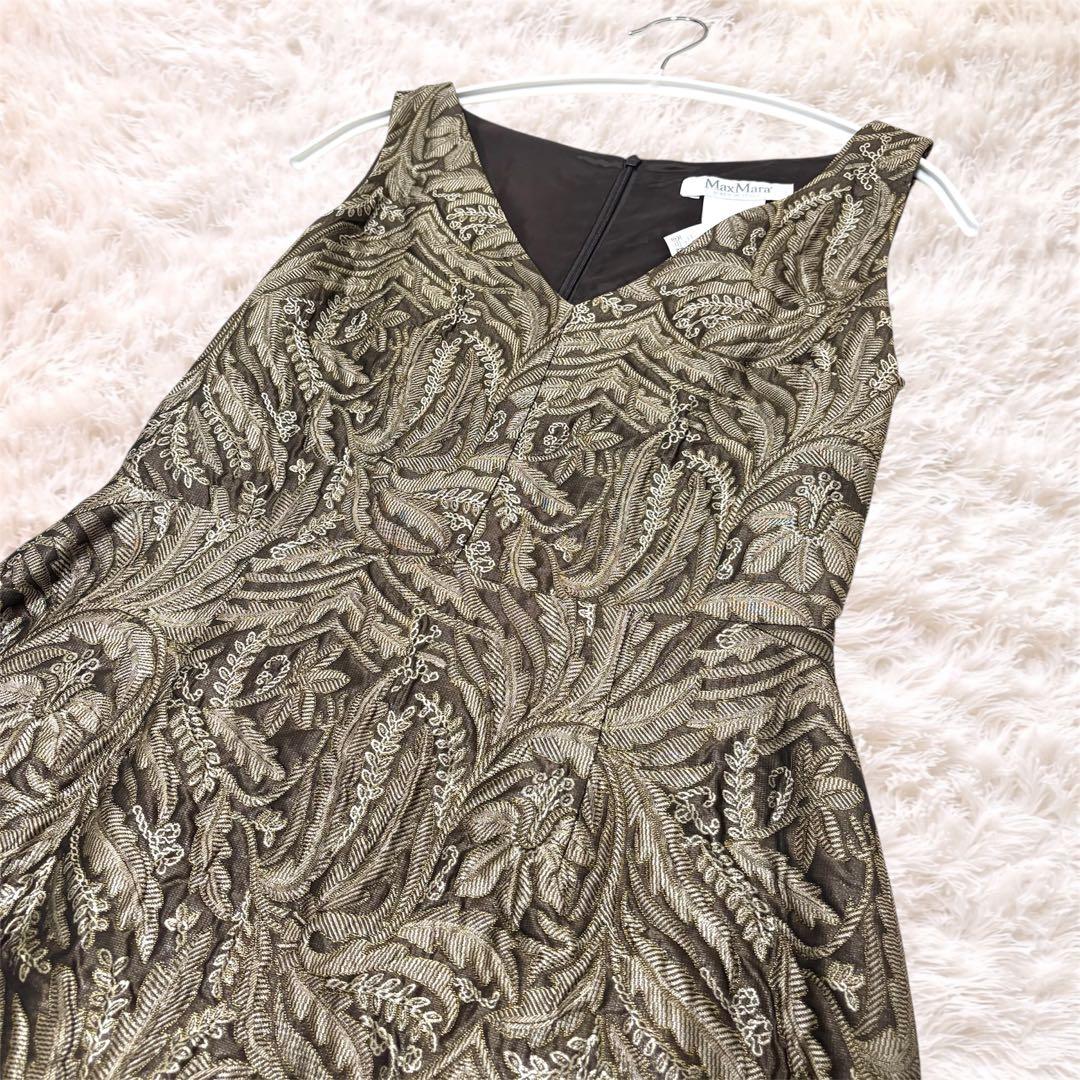 MaxMara 白タグ 最高級 ノースリーブ ワンピース シルク混 総柄 ひざ丈