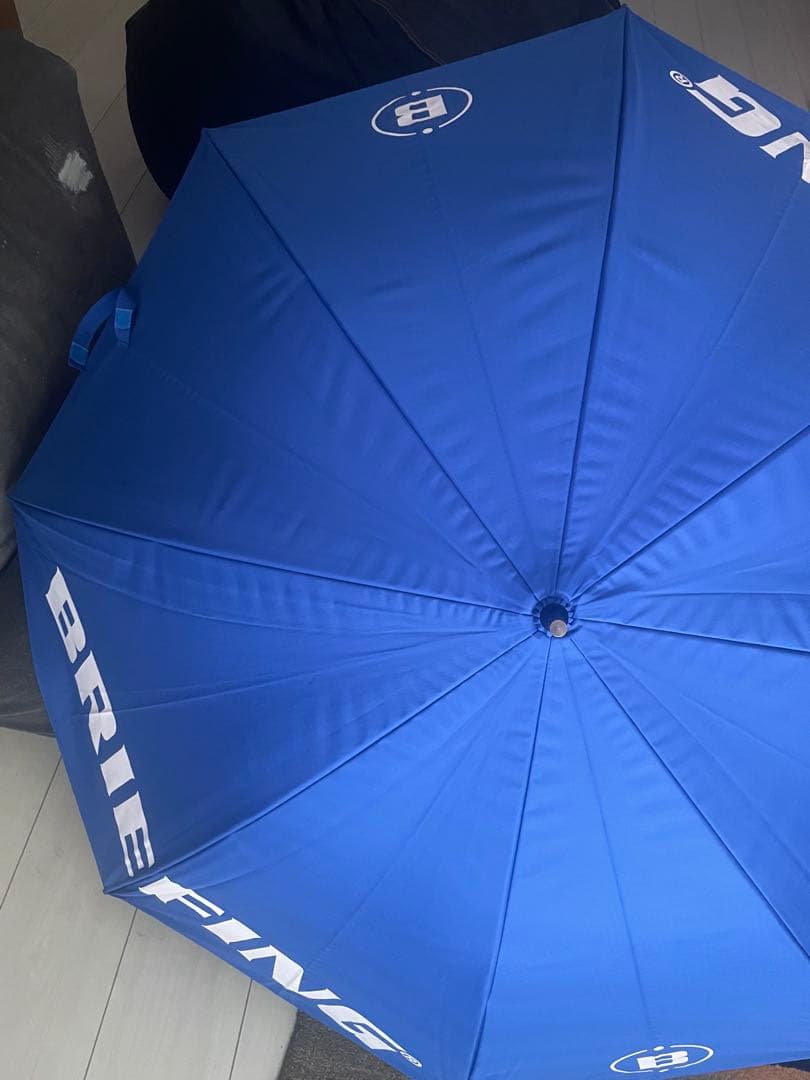 美品　ゴルフ用　傘　BRIEFING 青色