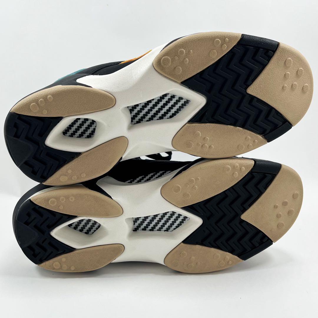 リーボック ストリートファイター コラボ シャック アタック