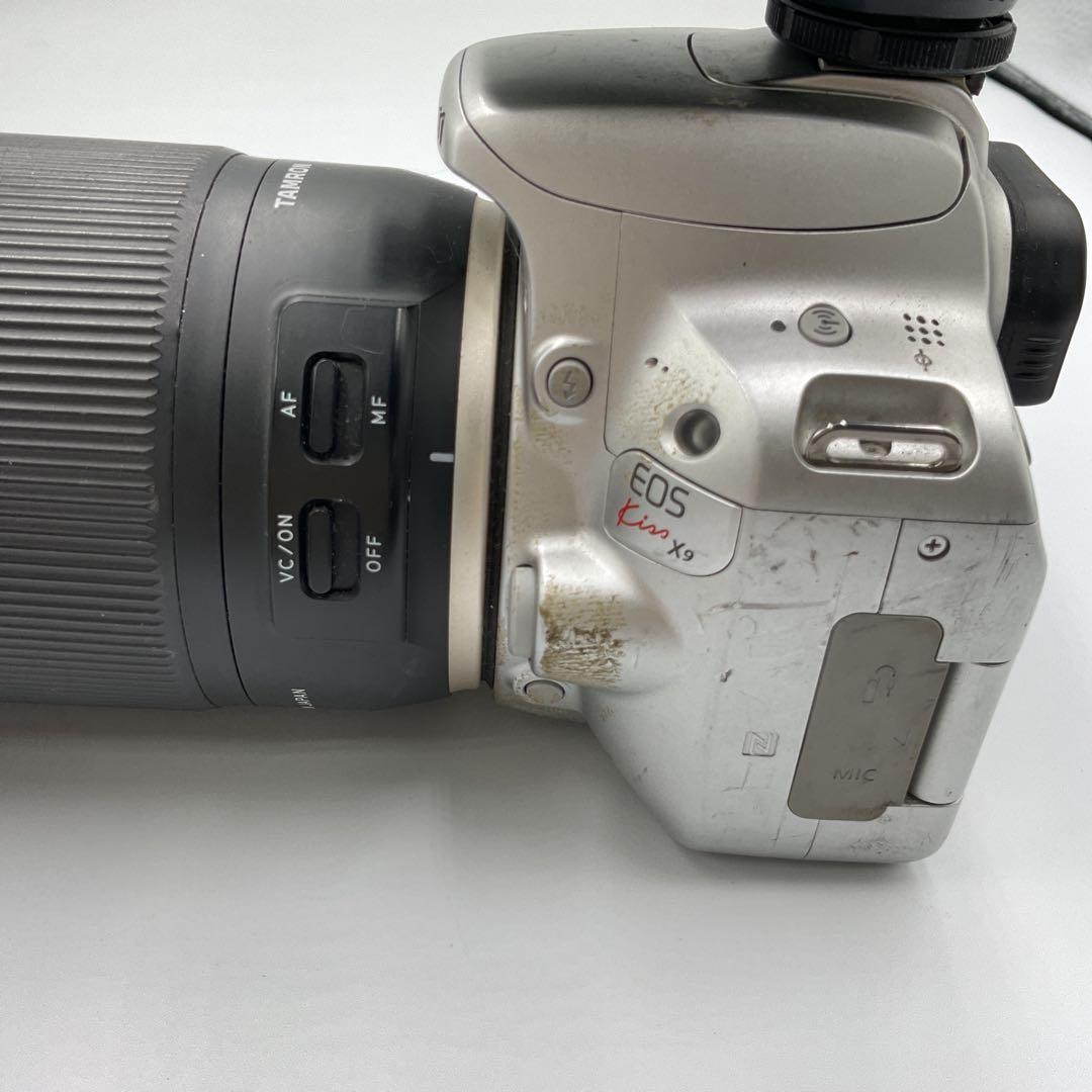 J939 Canon キャノン　EOS KISS X9 カメラ