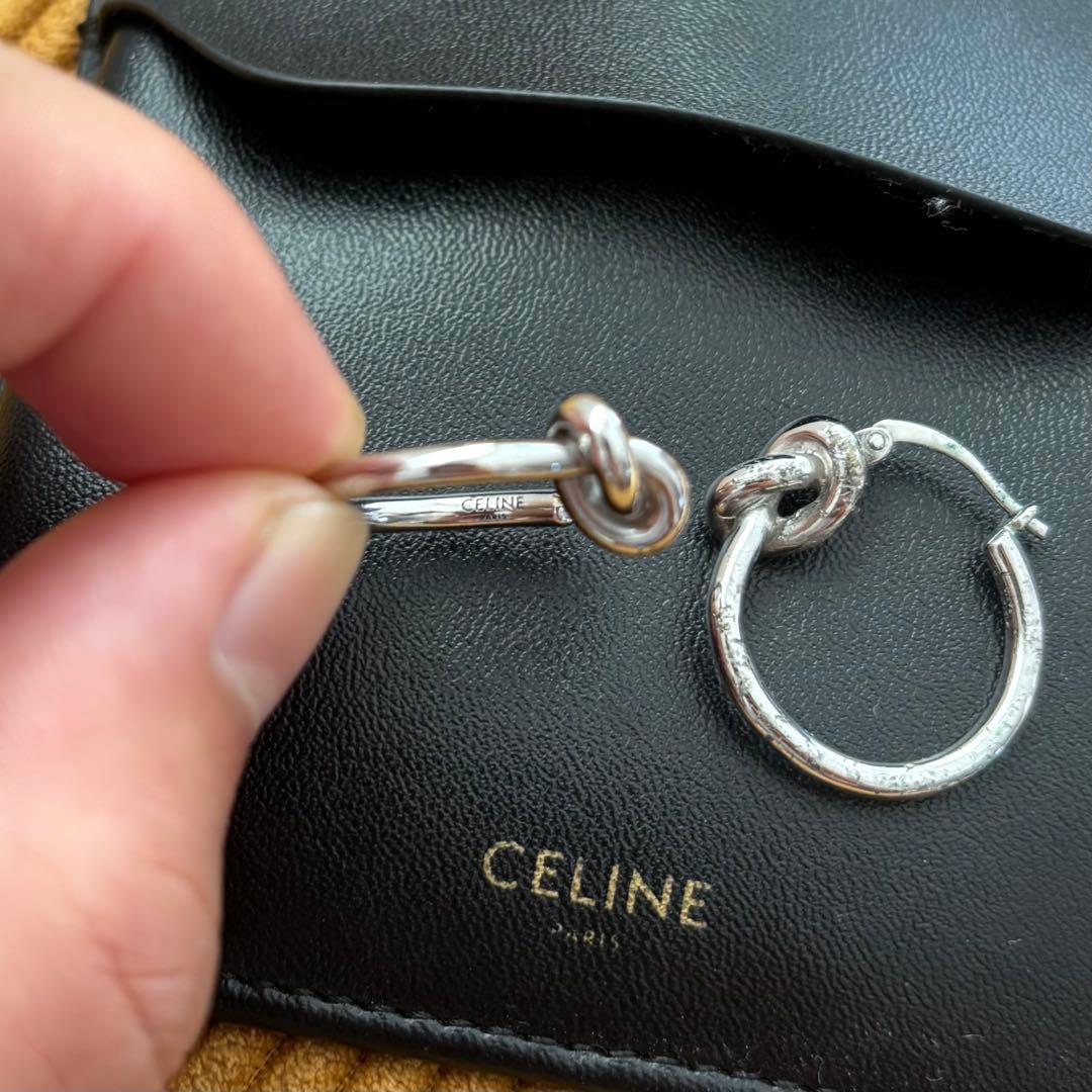 i*i様 CELINE ノットフープピアス　シルバー
