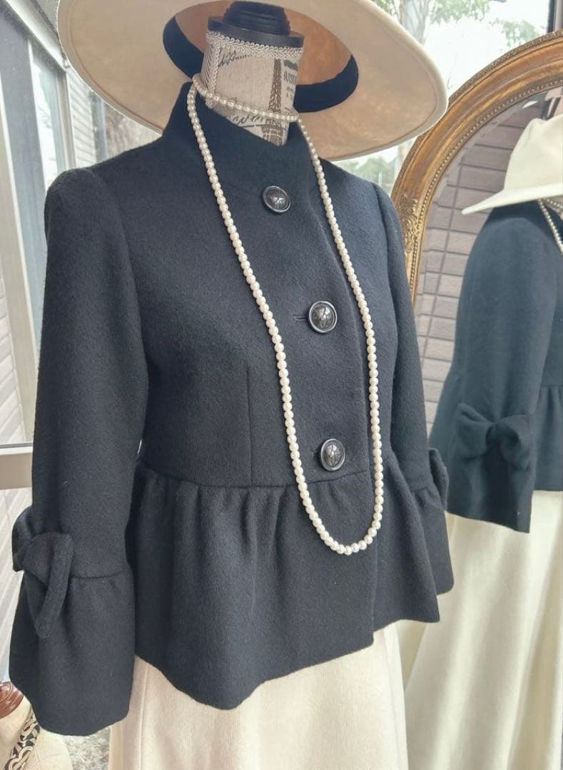 綺麗なお姉さんのM’s Gracyカタログ掲載ショートコート