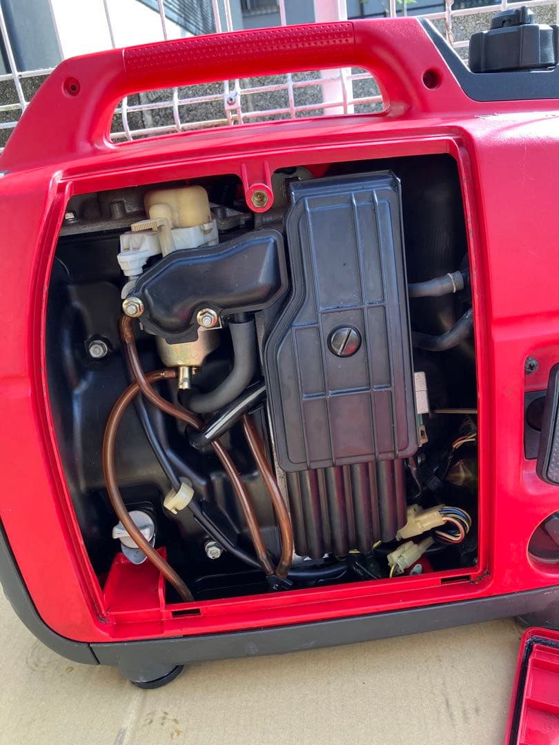 ☆美品！HONDA EU16i インバーター発電機