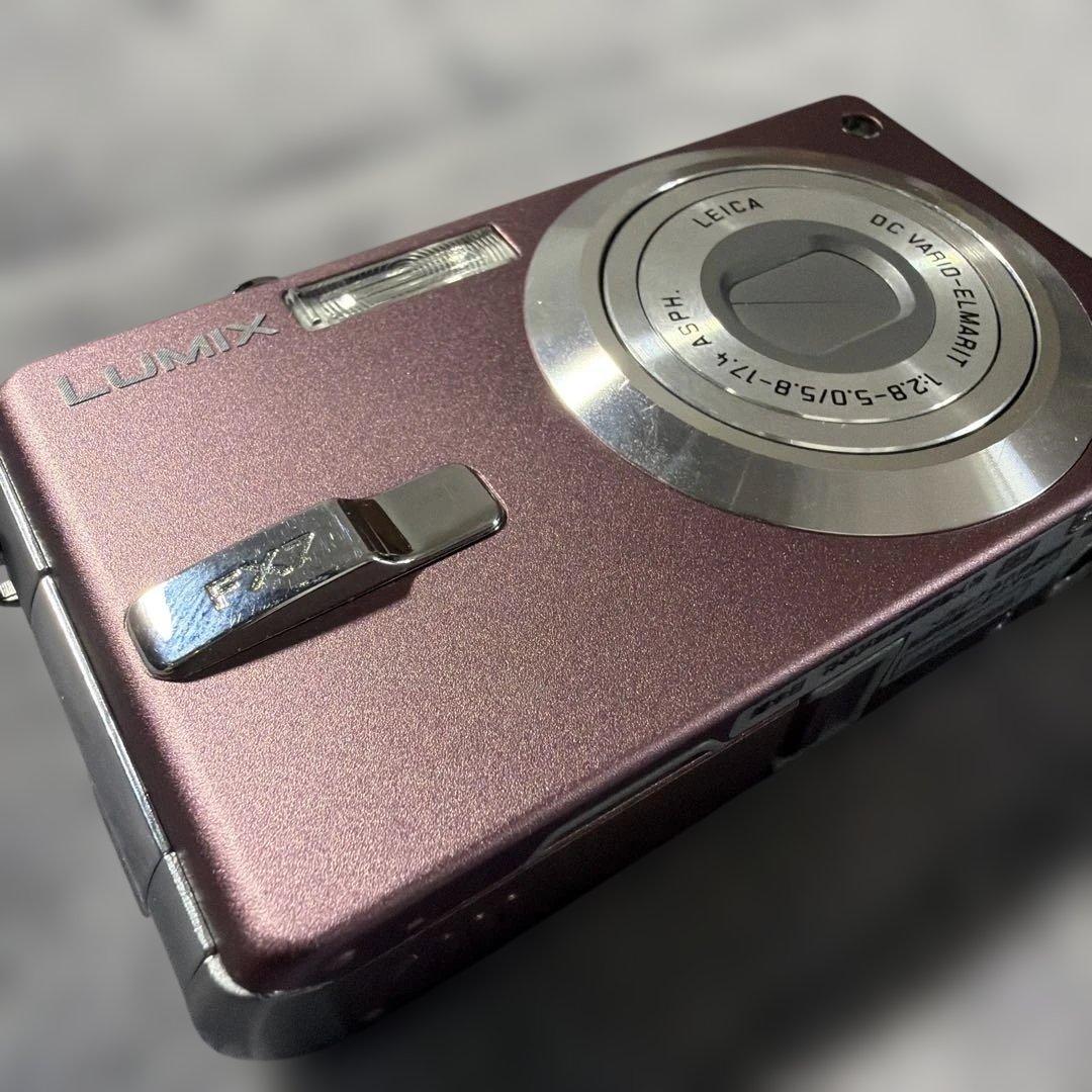 LUMIX DMC-FX7 デジタルカメラ Panasonic 中古品