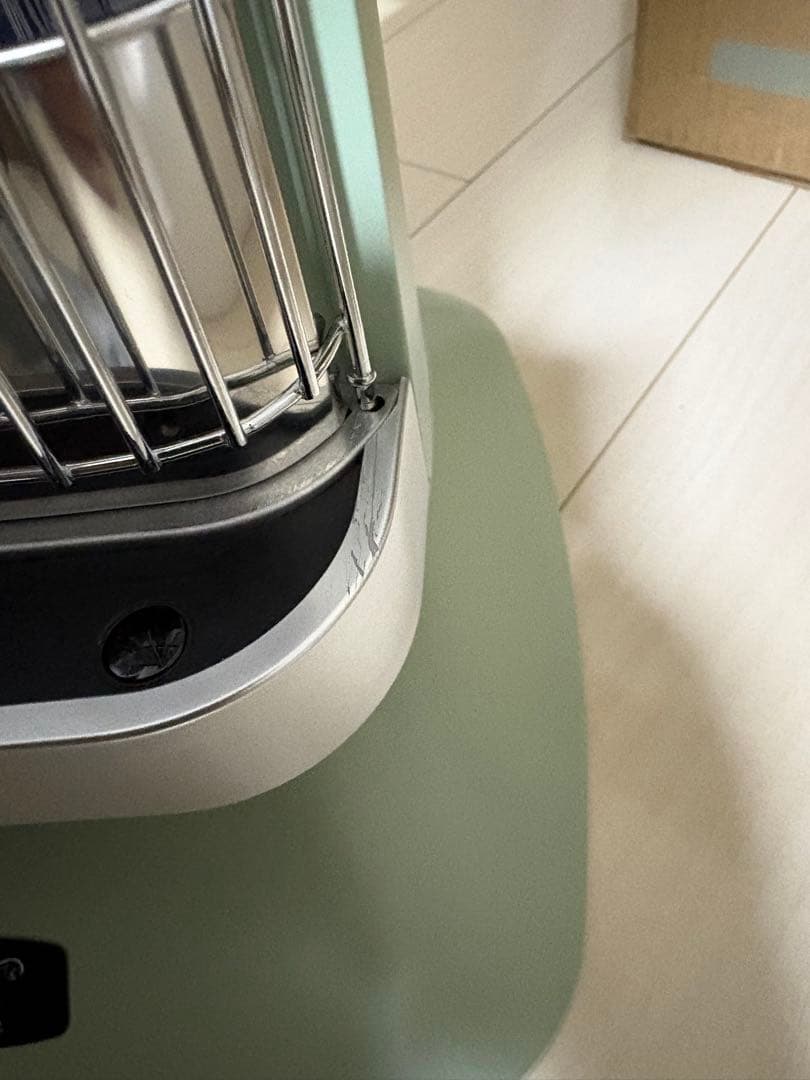 遠⾚グラファイトヒーター アラジン 2018年 CAH-2G10G(G)