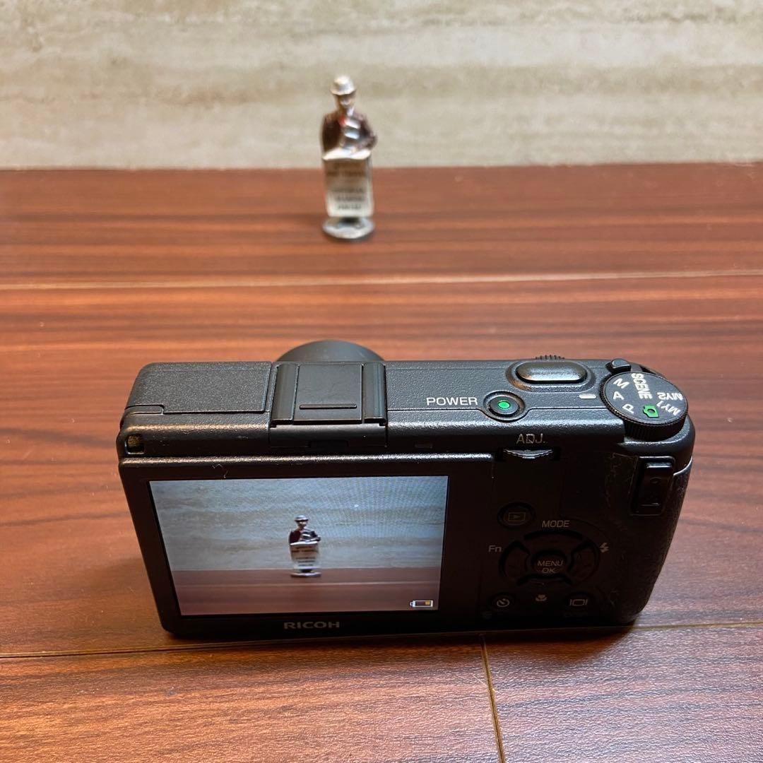 RICOH GR DIGITAL Ⅱ デジカメ ほぼ新品 4936