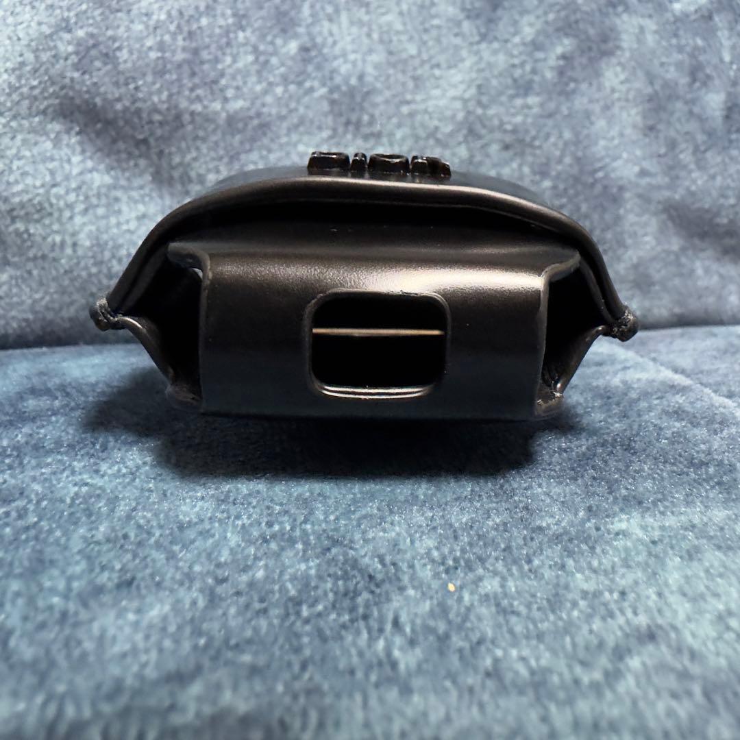 DIOR AirPods ケース