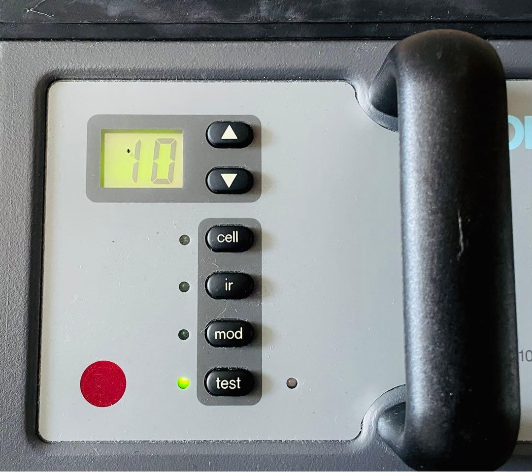 ブロンカラー　モビライト　ストロボ