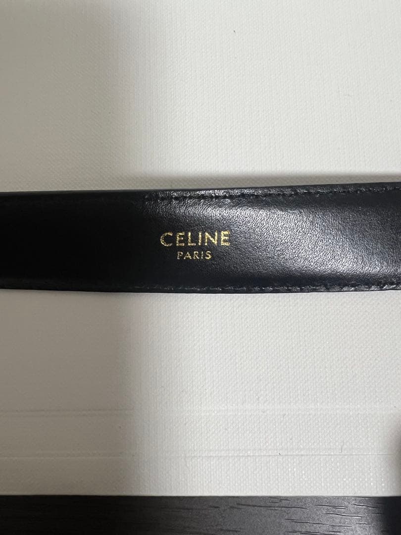 CELINE トリオンフベルト　サイズ70 幅25㎜　付属あり