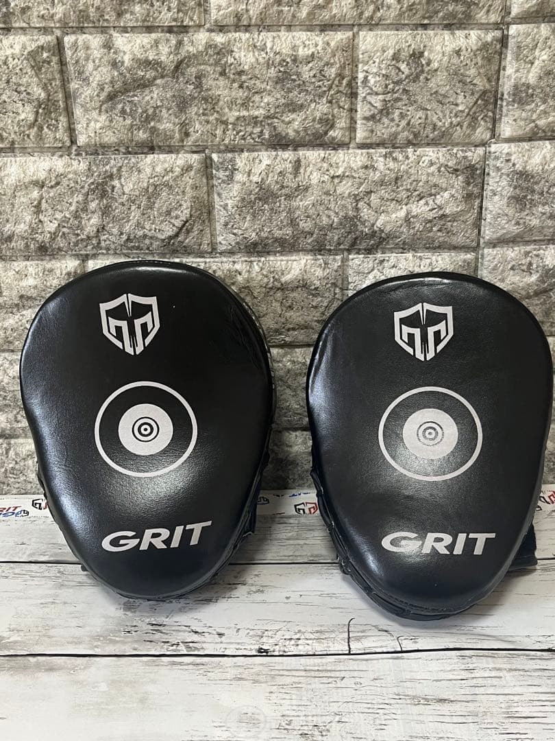 GRIT 本革　ブラック パンチングミット 新品