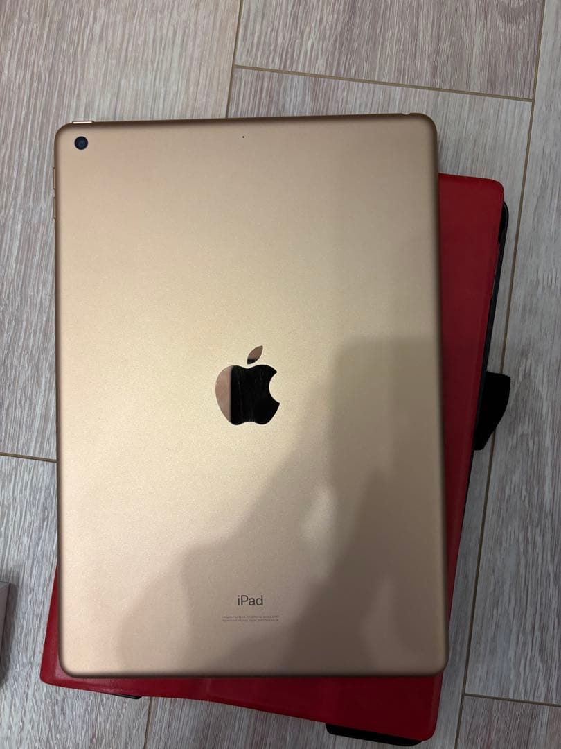 iPad 第7世代 Apple Pencil ケース付き