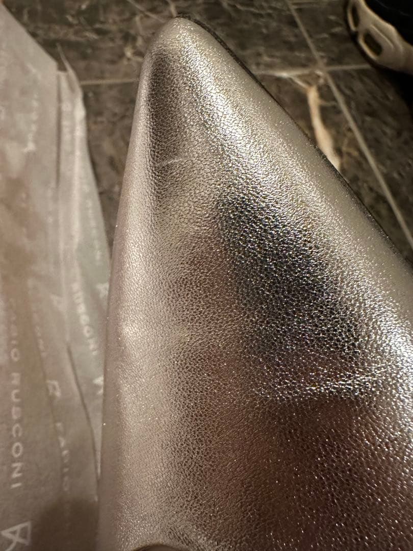 FABIO RUSCONI ポインテッドトウシャーリングパンプス(F31510)