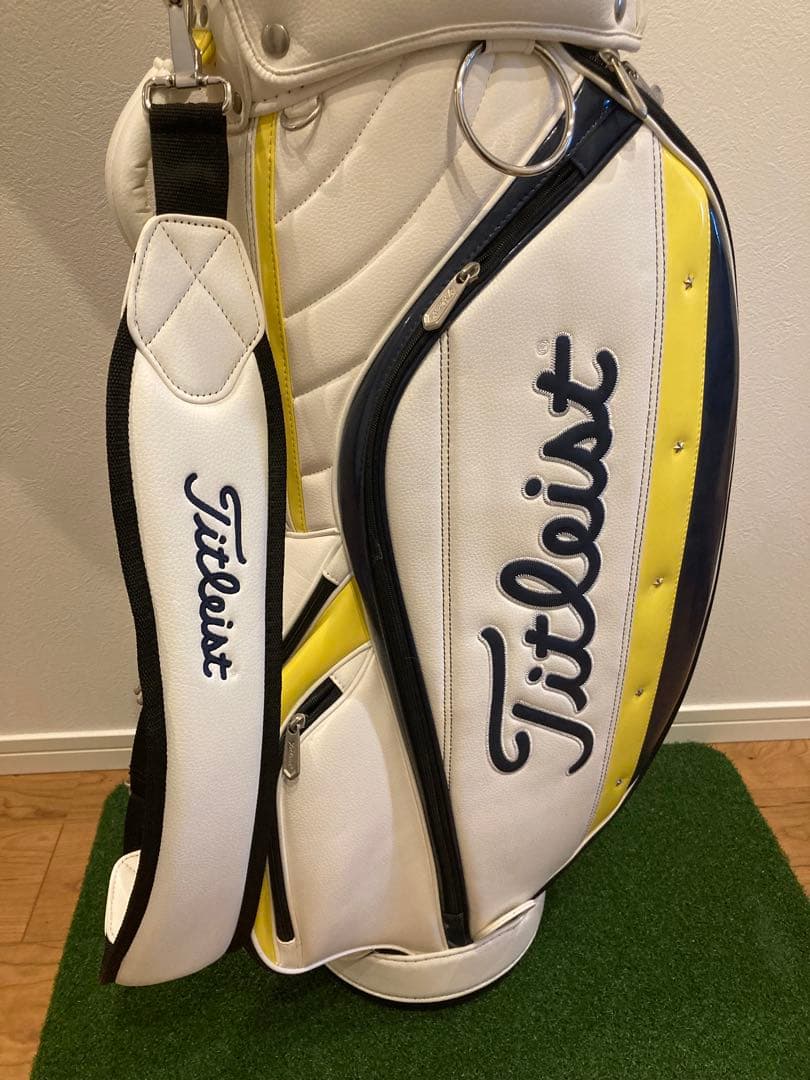 n*.様 タイトリスト　キャディバック　CB631 黄色