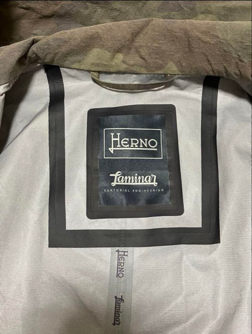 HERNO Laminar ウォータープルーフフーディーコート 46