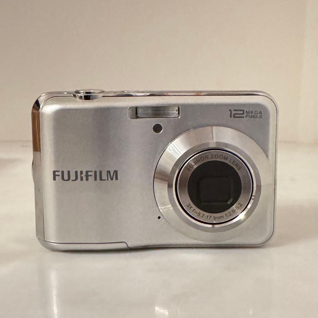 FINEPIX AV100 富士フイルム 単三電池駆動 コンデジ