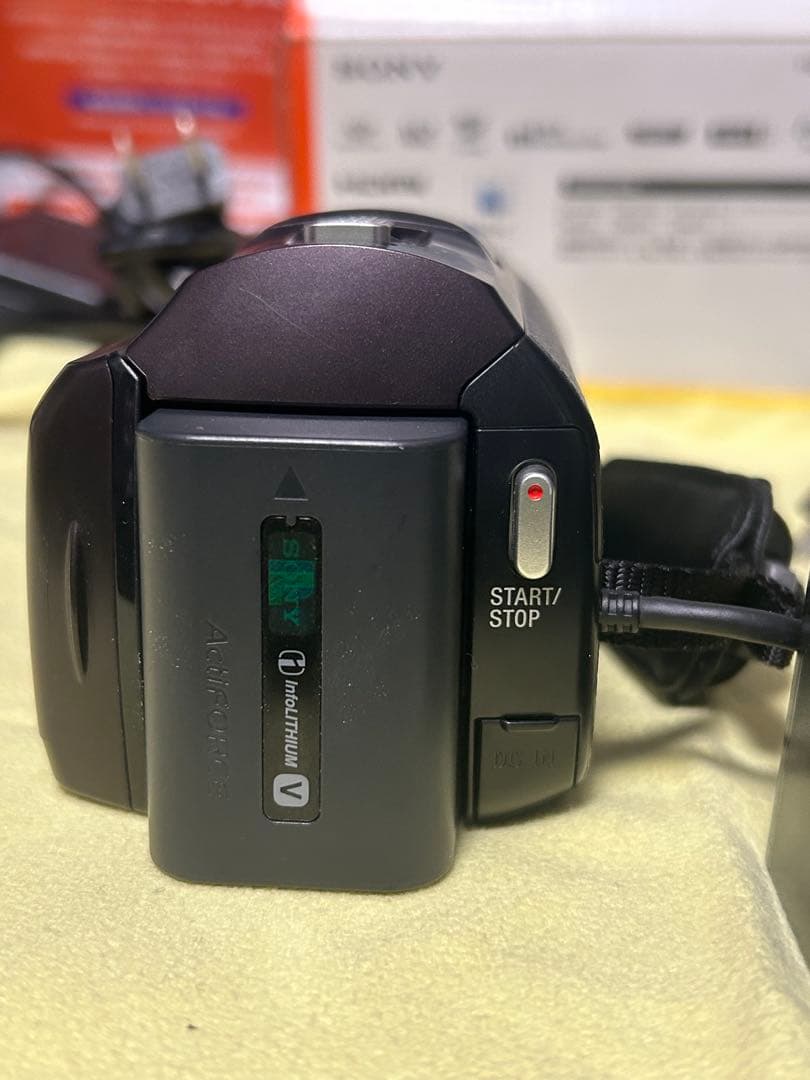 SONY HDR-PJ680 ビデオカメラ 本体 追加バッテリー　ACアダプター