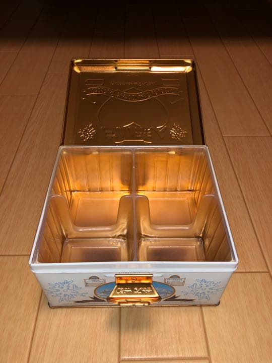 白い恋人(コブタのオリジナル缶)限定品 缶のみ エースコックスーパーカップ