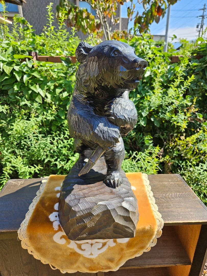 堀井 作 鮭を担ぐ熊 大型 木彫り 一刀彫 くま クマ 郷土玩具 北海道 アイヌ