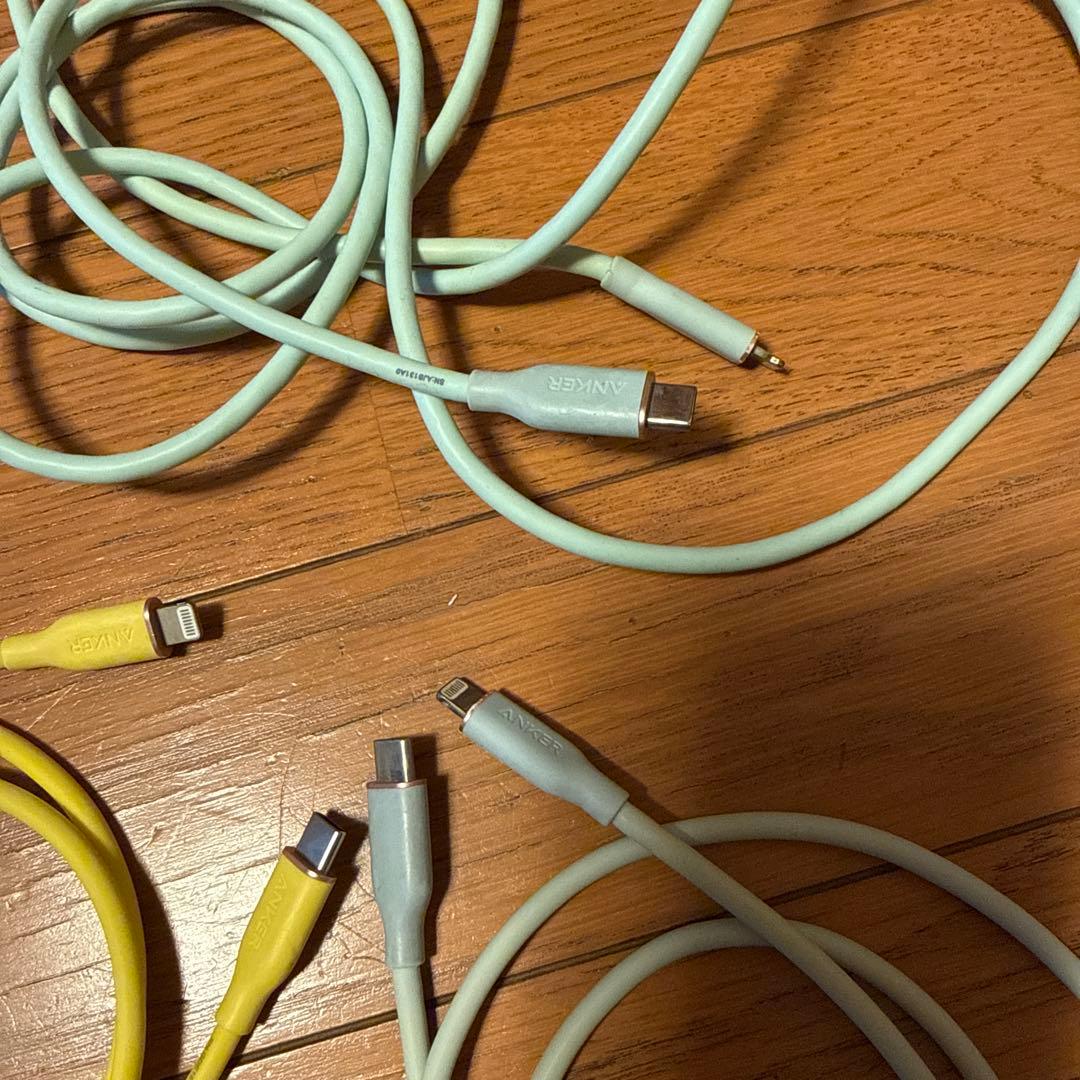 iPhone13 128GB 充電ケーブル３本付き