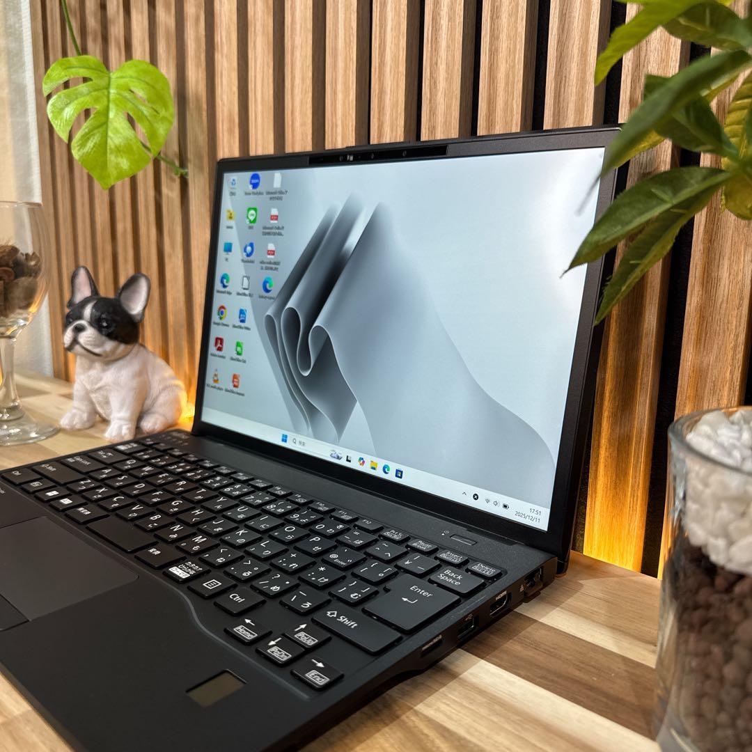 2023年モデル‼️LIFEBOOK U9313/N☘第13世代☘ノートパソコン