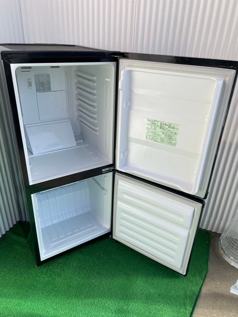 953 ユーイング おしゃれブラック2ドア冷蔵庫 右開き 一人暮らし 単身