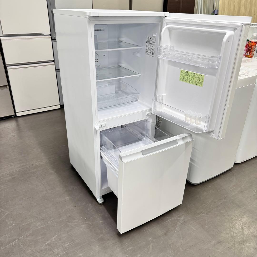 激安‼️ 21年製シャープ2ドア冷蔵庫SJ-15E8-KW 152L. A0916