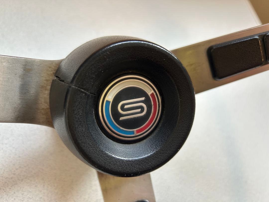 【希少】ダットサンサニー1000 ウッドステアリング　純正オプション